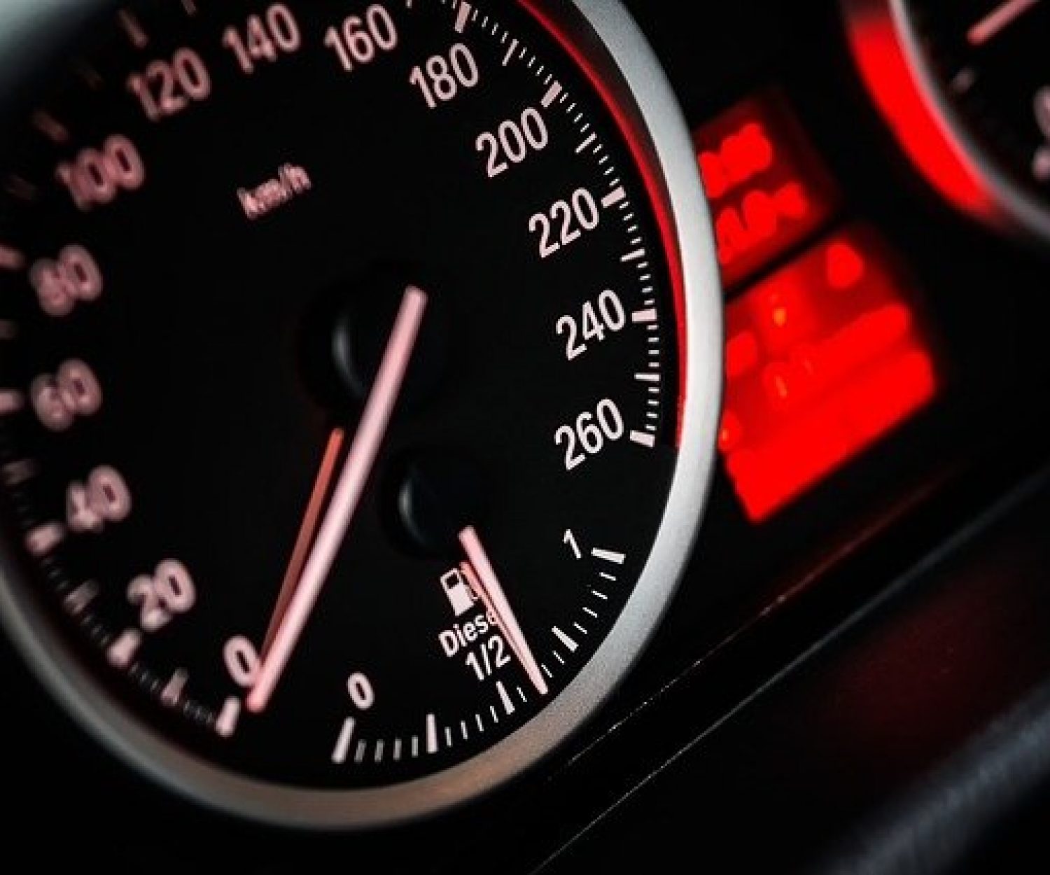 ACHAT VÉHICULE ACCIDENTÉ OU COMPTEUR TRAFIQUÉ
